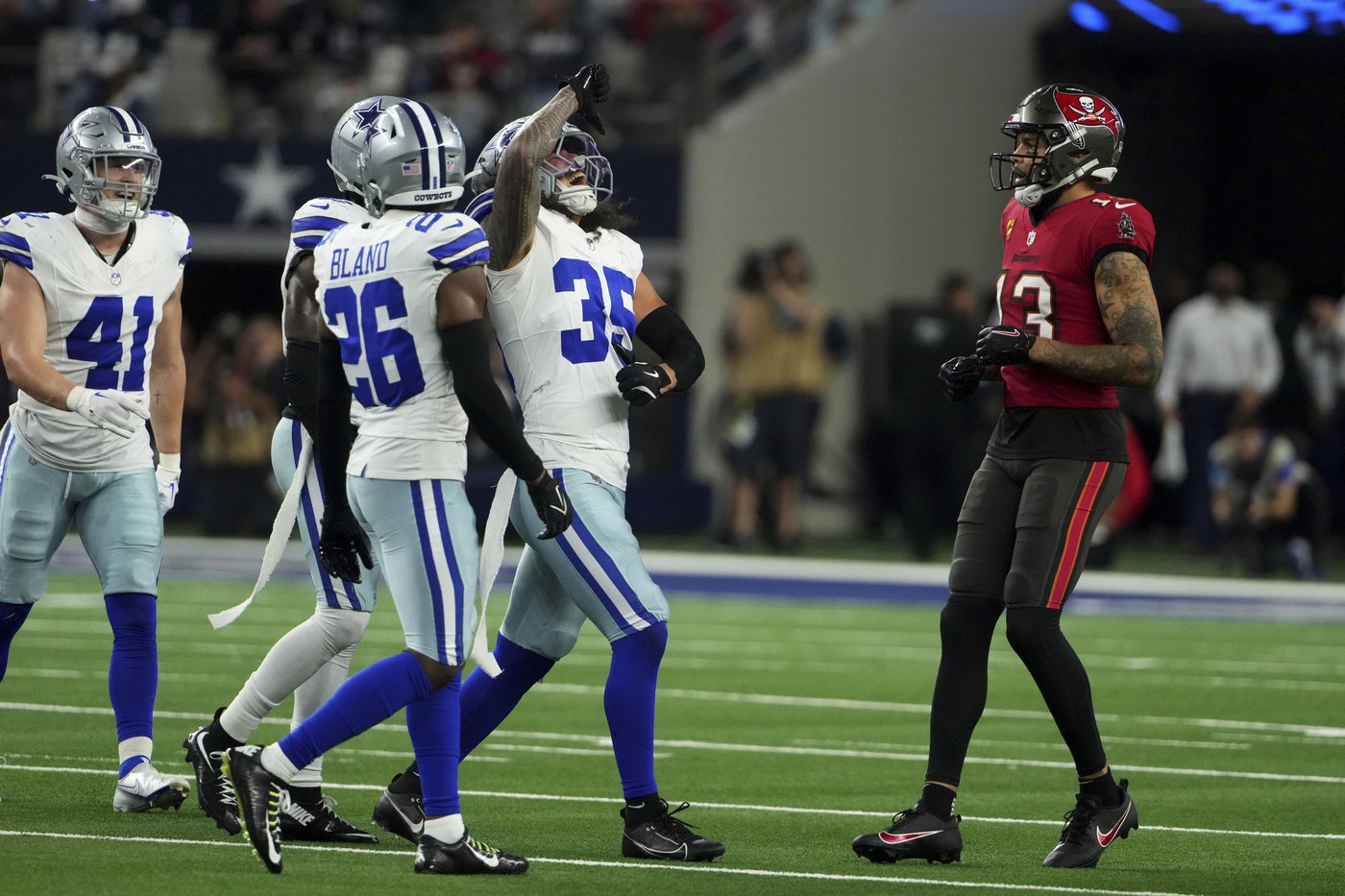 Cowboys beat Tampa Bay 26-24 as Baker Mayfield and the Bucs lose control of their playoff fate | iNFOnews.ca