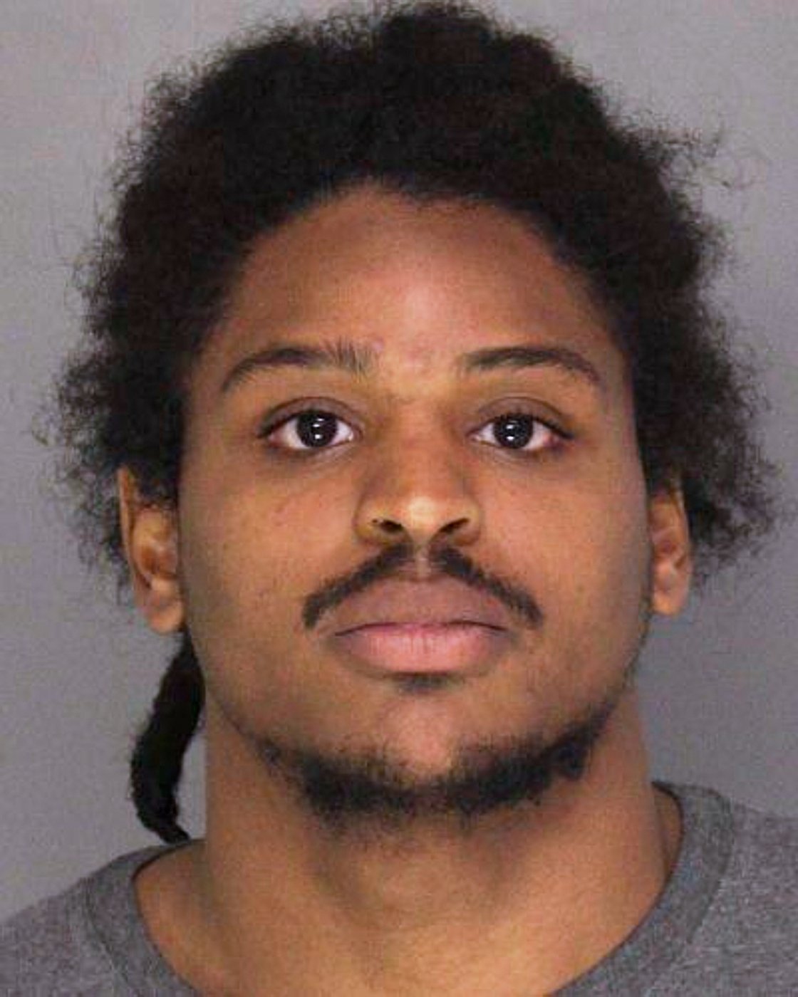 Browns linebacker Devin Bush accused of assaulting girlfriend in his Pittsburgh home | iNFOnews.ca Browns linebacker Devin Bush accused of assaulting girlfriend in his Pittsburgh home | iNFOnews.ca
