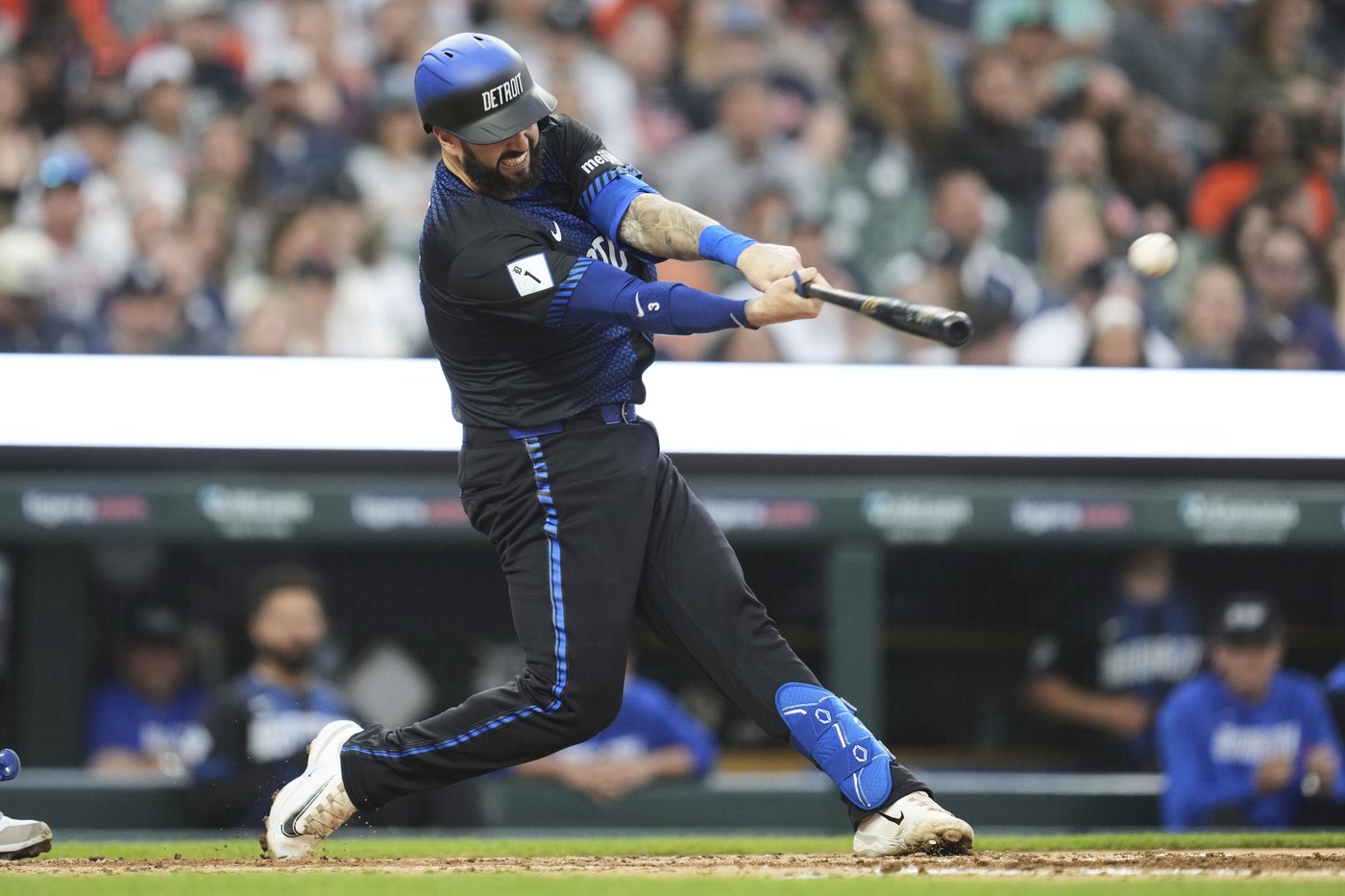 Ibáñez hits tiebreaking homer to back rookie pitcher Jobe and lead Tigers to a 7-3 win over Royals | iNFOnews.ca