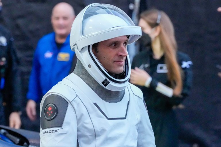 Astronaut says it's important there's a Canadian at the International Space Station | iNFOnews.ca