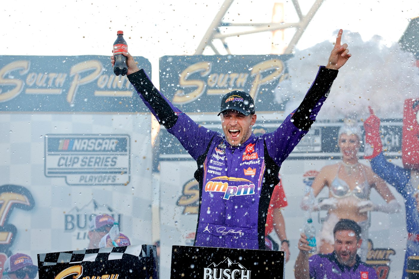 Tears of triumph: Denny Hamlin wins emotional race in Las Vegas, secures championship spot | iNFOnews.ca