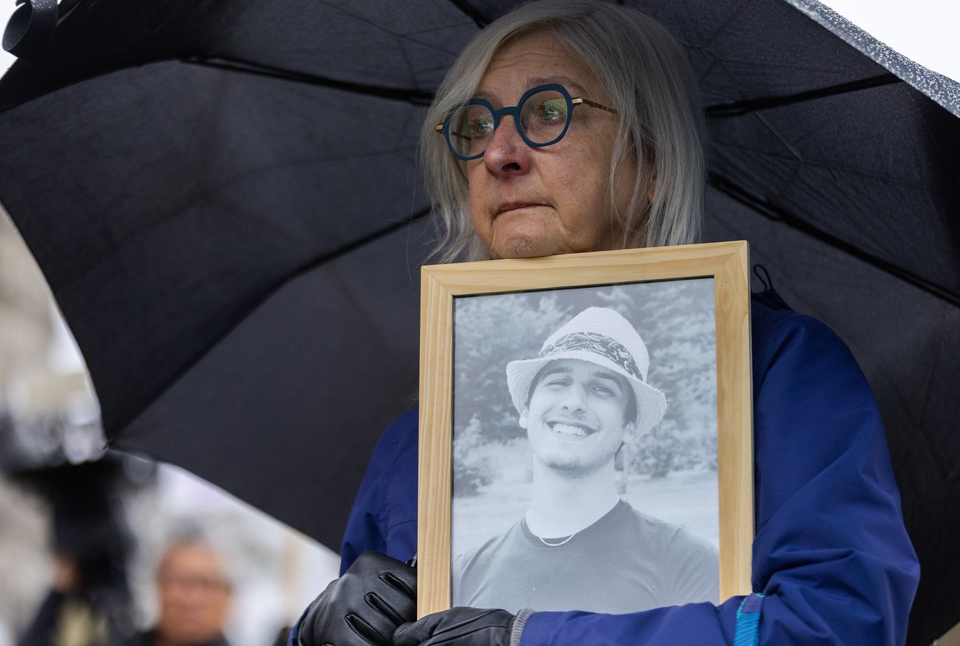 'Desperately missed' victims honoured as B.C. marks 10 years of toxic drug emergency | iN420