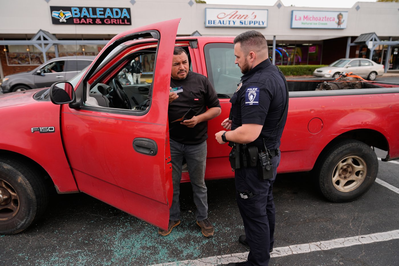 Homeland Security agents surge into North Carolina's largest city. Here's what to know | iNFOnews.ca Homeland Security agents surge into North Carolina's largest city. Here's what to know | iNFOnews.ca