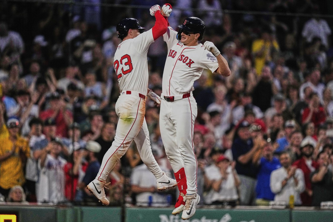Red Sox hit 3 home runs, power past Rockies 9-3 to post 4th straight victory | iNFOnews.ca