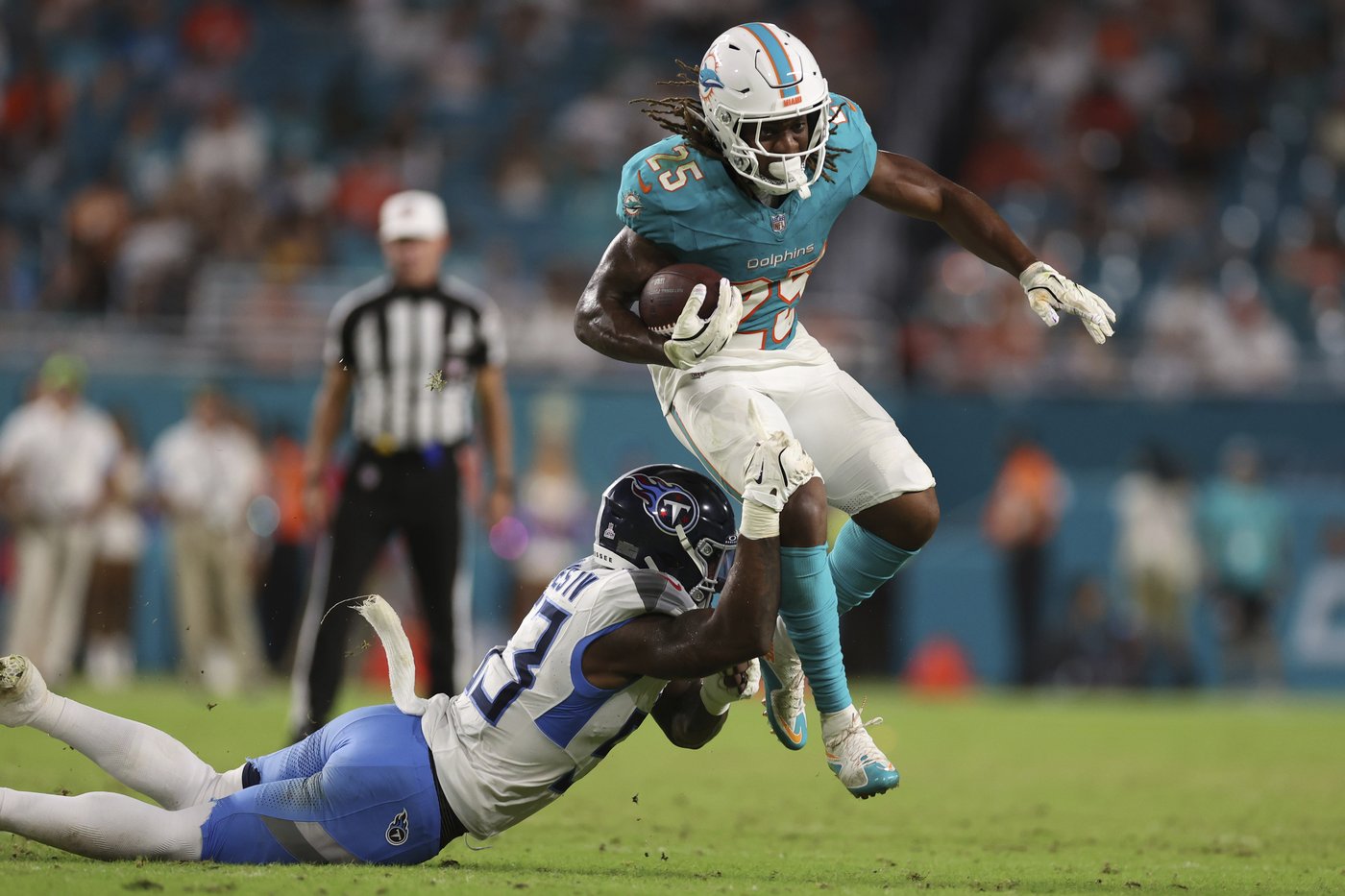 Dolphins offense extends difficult start in 31-12 loss to Titans | iNFOnews.ca Dolphins offense extends difficult start in 31-12 loss to Titans | iNFOnews.ca