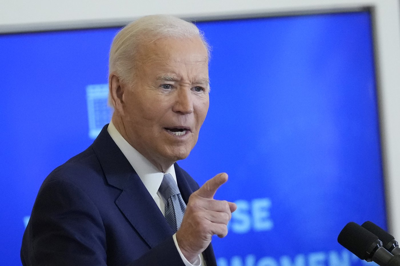 Biden commutes roughly 1,500 sentences and pardons 39 people in biggest single-day act of clemency | iNFOnews.ca