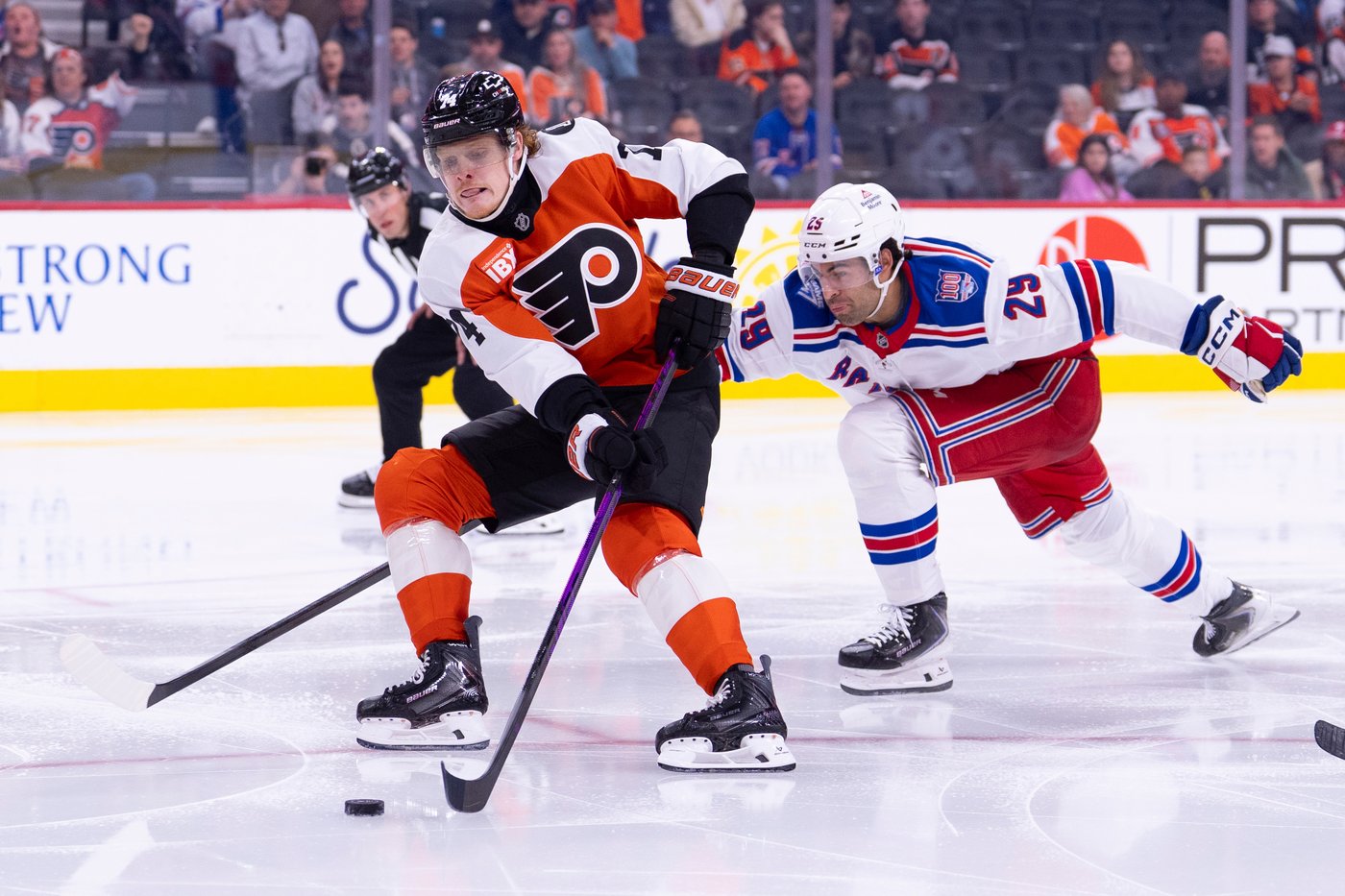 Zibanejad's 3-point game helps Rangers rout Flyers 6-2 | iNFOnews.ca Zibanejad's 3-point game helps Rangers rout Flyers 6-2 | iNFOnews.ca