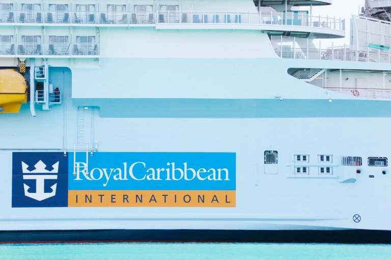 A woman sues Royal Caribbean over her fiance's death on a cruise ship | iNFOnews.ca