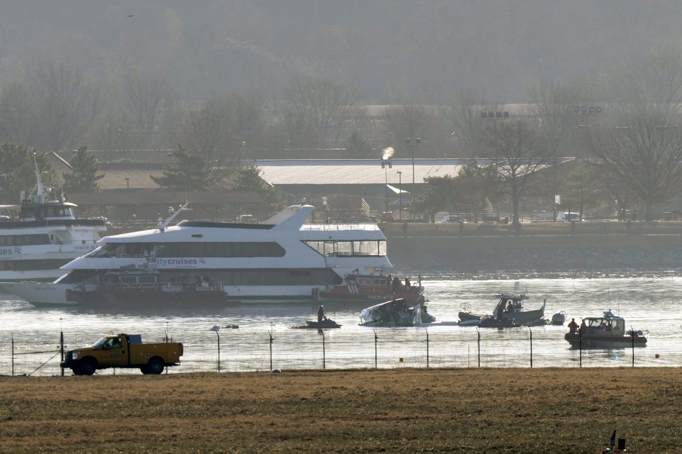 Figure skating community in shock after D.C. plane crash claims lives of coaches, athletes | iNFOnews.ca Figure skating community in shock after D.C. plane crash claims lives of coaches, athletes | iNFOnews.ca