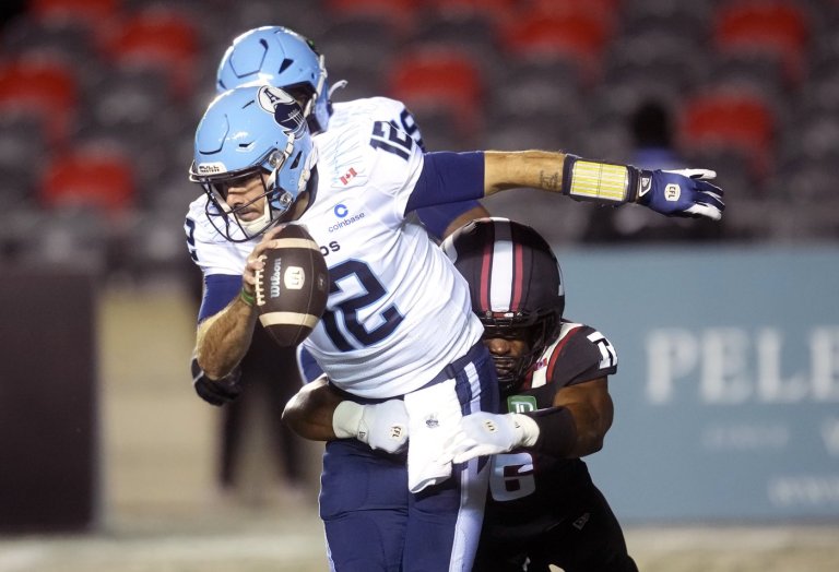 Argos coach Mike Miller mum on Chad Kelly's injury, status for season finale | iNFOnews.ca