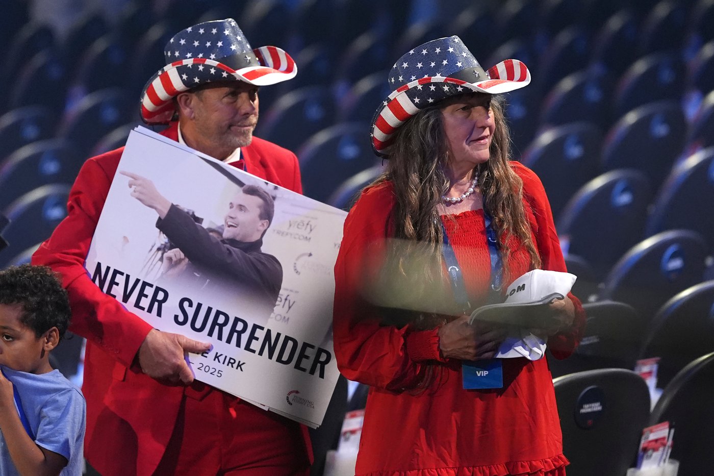 Photos show the 'Build the Red Wall' rally in Arizona, headlined by Trump | iNFOnews.ca