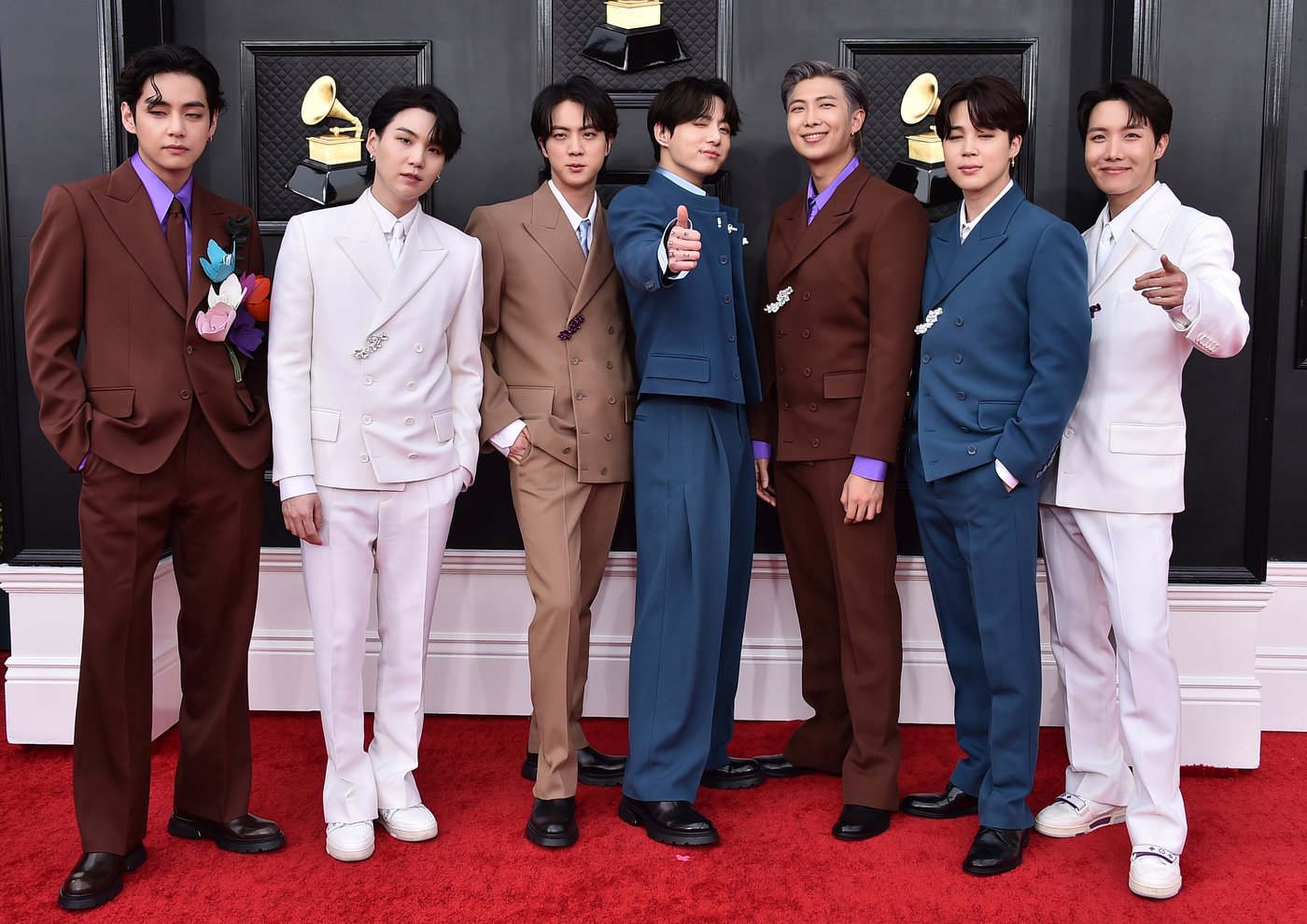 BTS, Cardi B, Lainey Wilson, Muse, Snoop Dogg and others will perform at iHeartRadio Music Festival | iNFOnews.ca