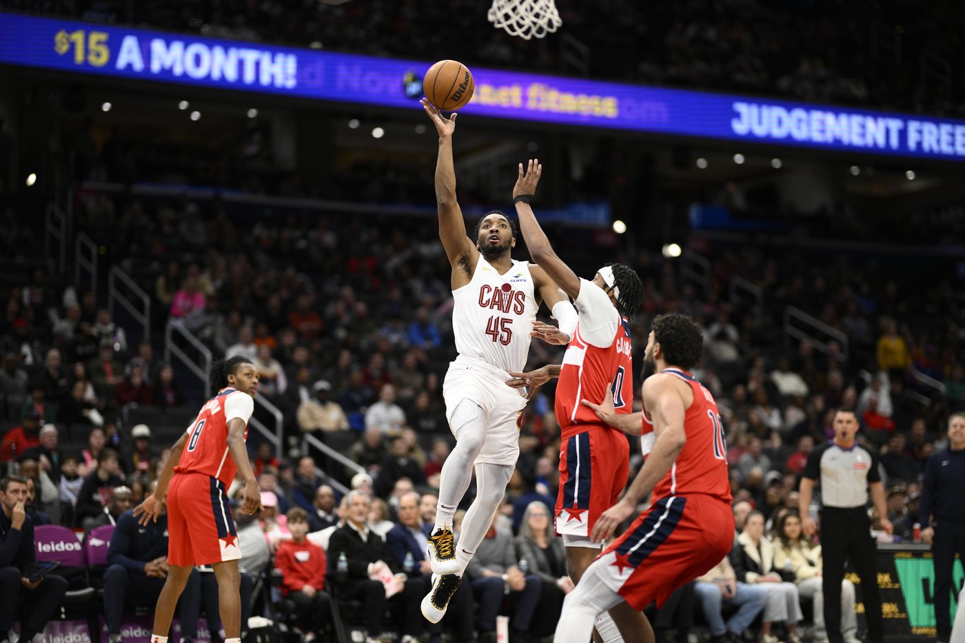 Mitchell and Mobley help Cavaliers pull away from Wizards, 134-124 | iNFOnews.ca