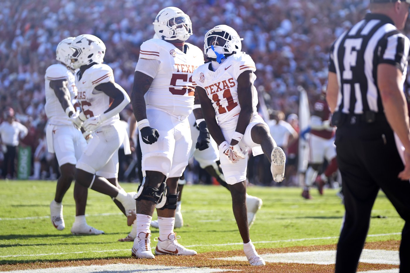 No. 1 Texas gets biggest SEC test yet vs. No. 5 Georgia, the team that started season on top | iNFOnews.ca