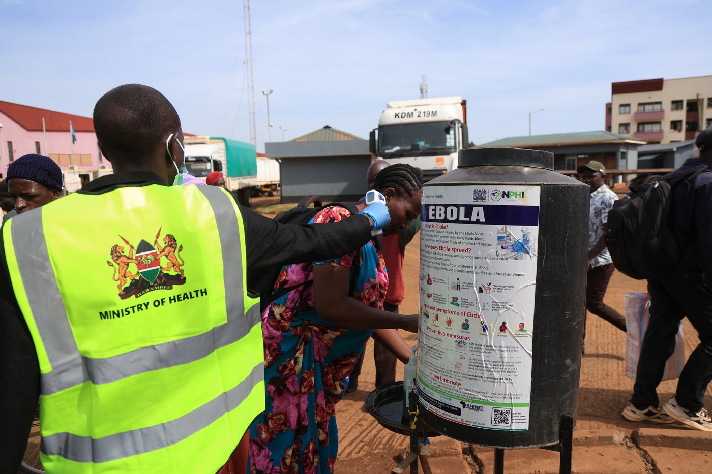 Kenya confirms third Ebola case, a relative of the first patient who died | iNFOnews.ca Kenya confirms third Ebola case, a relative of the first patient who died | iNFOnews.ca