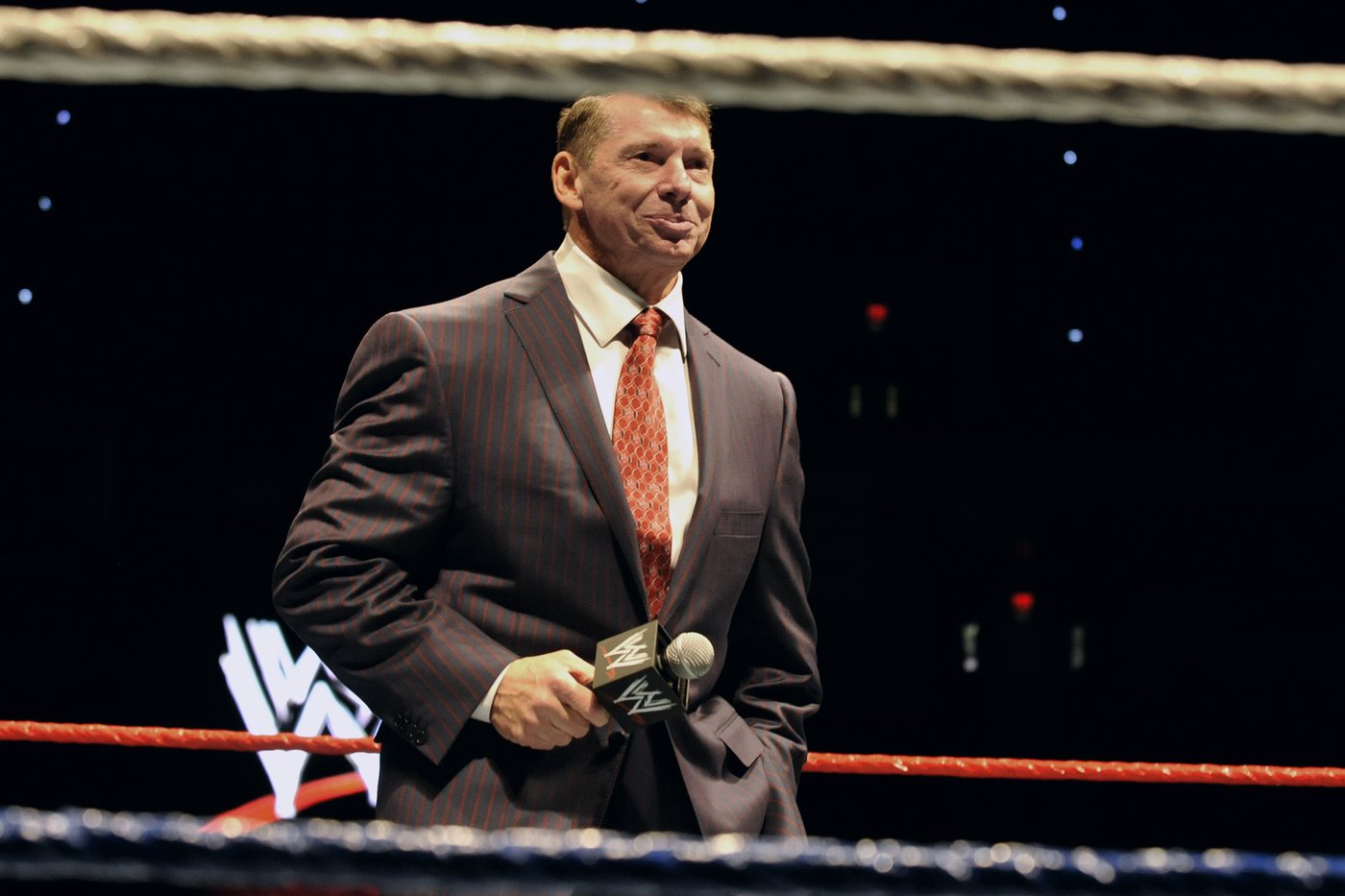 Woman accusing Vince McMahon of sexual abuse asks WWE to waive confidentiality agreements | iNFOnews.ca