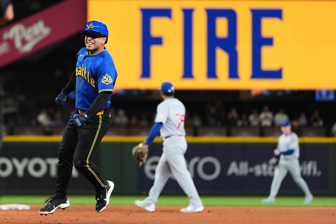 Leo Rivas has RBI single in 10th, Mariners beat Cubs 6-5 | iNFOnews.ca Leo Rivas has RBI single in 10th, Mariners beat Cubs 6-5 | iNFOnews.ca
