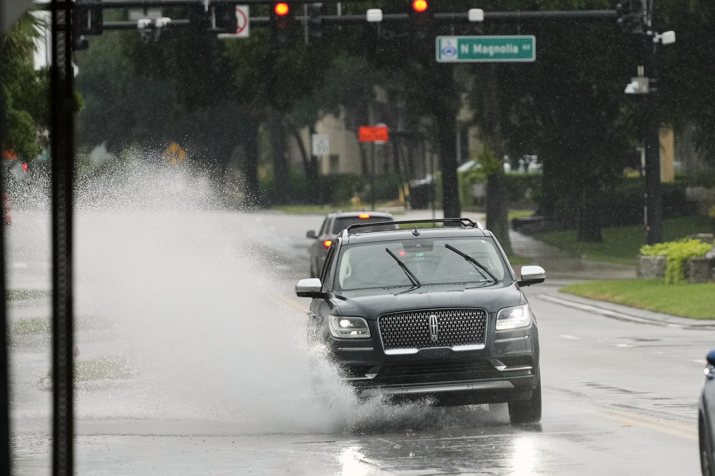 System over Florida has potential to develop into tropical depression, weather service says | iNFOnews.ca System over Florida has potential to develop into tropical depression, weather service says | iNFOnews.ca