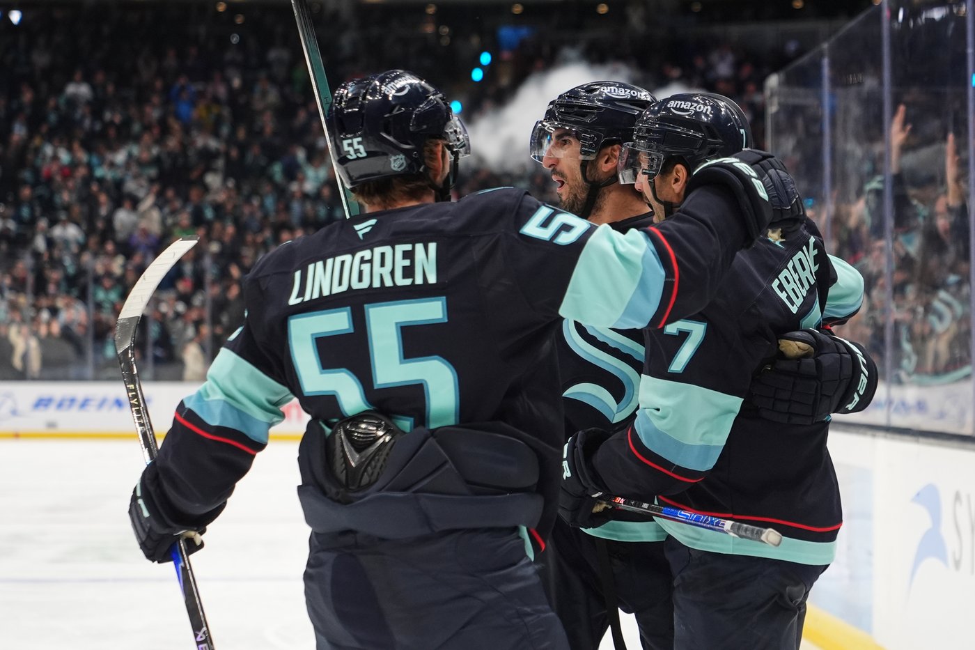 Eberle scores twice in the 3rd period as Kraken take 5-3 victory over the Jets | iNFOnews.ca Eberle scores twice in the 3rd period as Kraken take 5-3 victory over the Jets | iNFOnews.ca