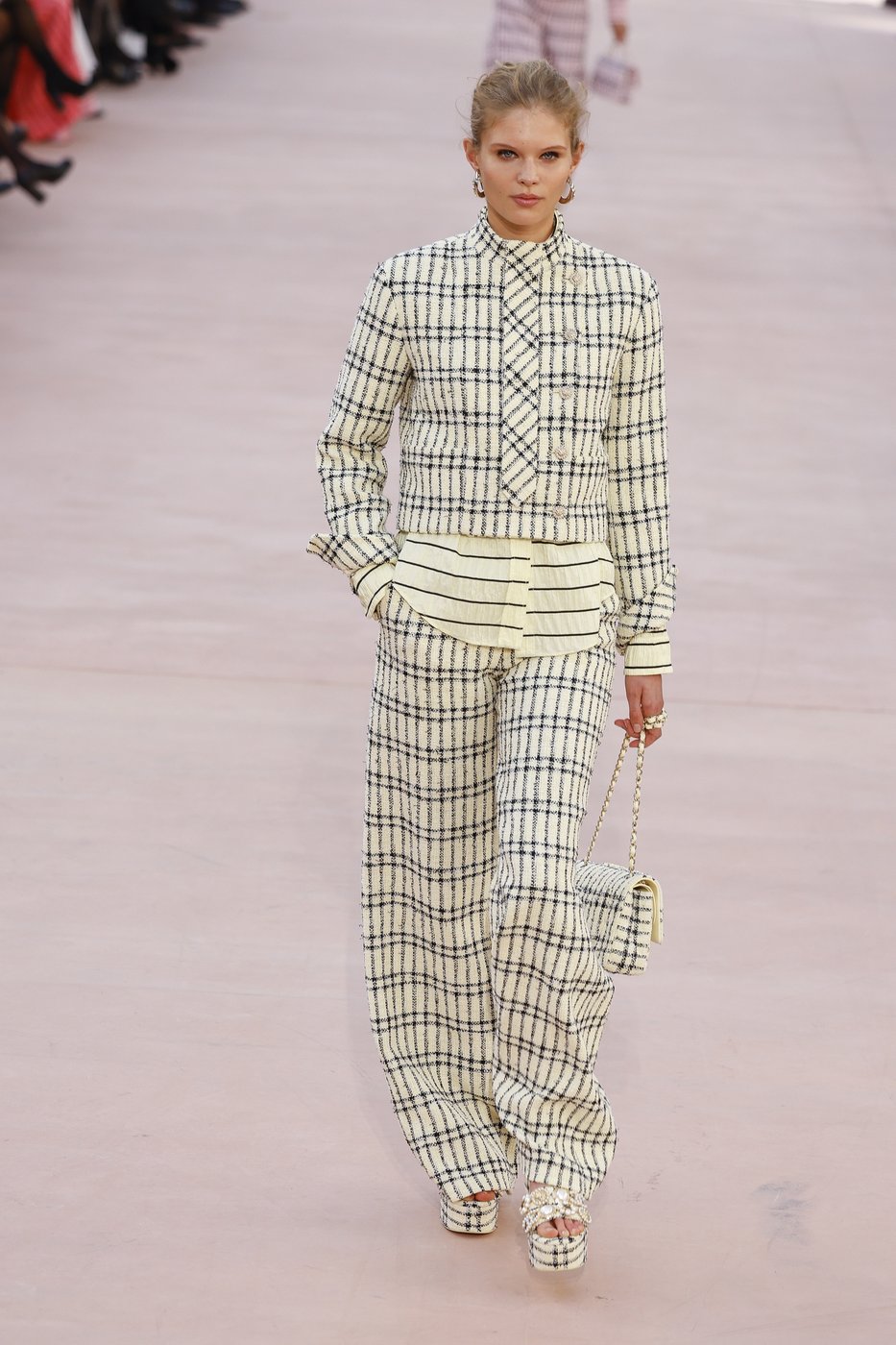 Chanel show wrestles with designer void as actor Lupita Nyong'o talks diversity in fashion | iNFOnews.ca Chanel show wrestles with designer void as actor Lupita Nyong'o talks diversity in fashion | iNFOnews.ca