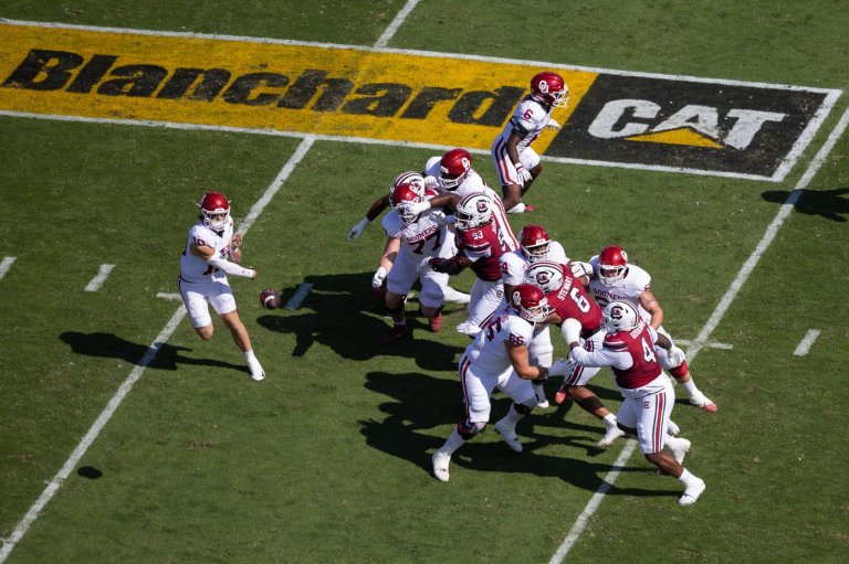All about the logo: Schools adding corporate gridiron ads to level revenue-sharing playing field | iNFOnews.ca
