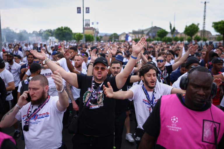 The Latest: Paris Saint-Germain and Arsenal prepare for Champions League final in Budapest | iNFOnews.ca