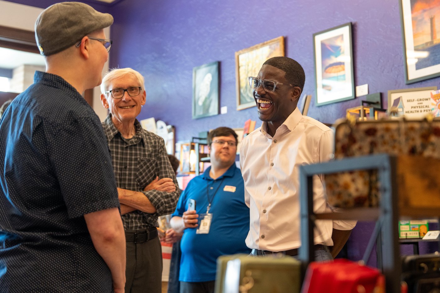 The Latest: Primary elections in Wisconsin and Minnesota test the Democratic Party’s direction | iNFOnews.ca The Latest: Primary elections in Wisconsin and Minnesota test the Democratic Party’s direction | iNFOnews.ca