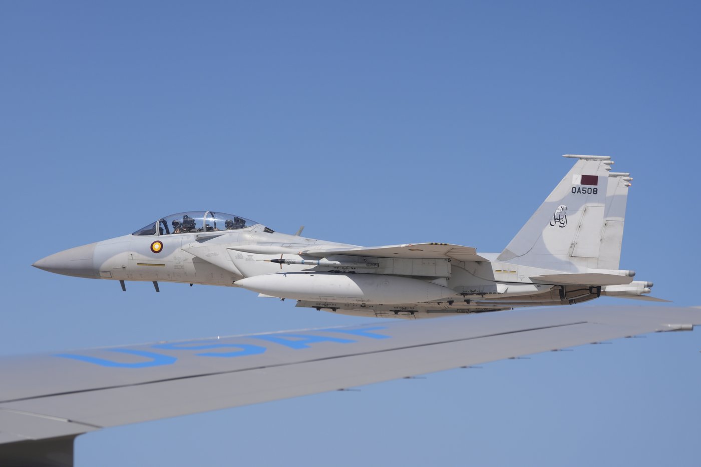 Trump's Qatar trip is off to a flying start as Air Force One gets another fighter jet escort | iNFOnews.ca Trump's Qatar trip is off to a flying start as Air Force One gets another fighter jet escort | iNFOnews.ca