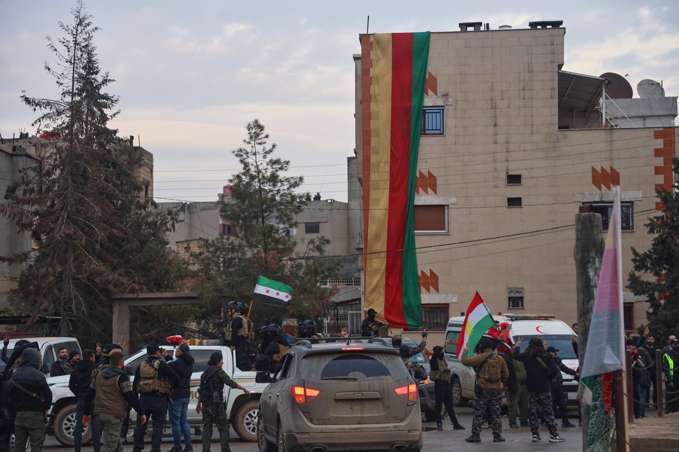 Syrian security forces continue to deploy in Kurdish areas under deal with SDF | iNFOnews.ca