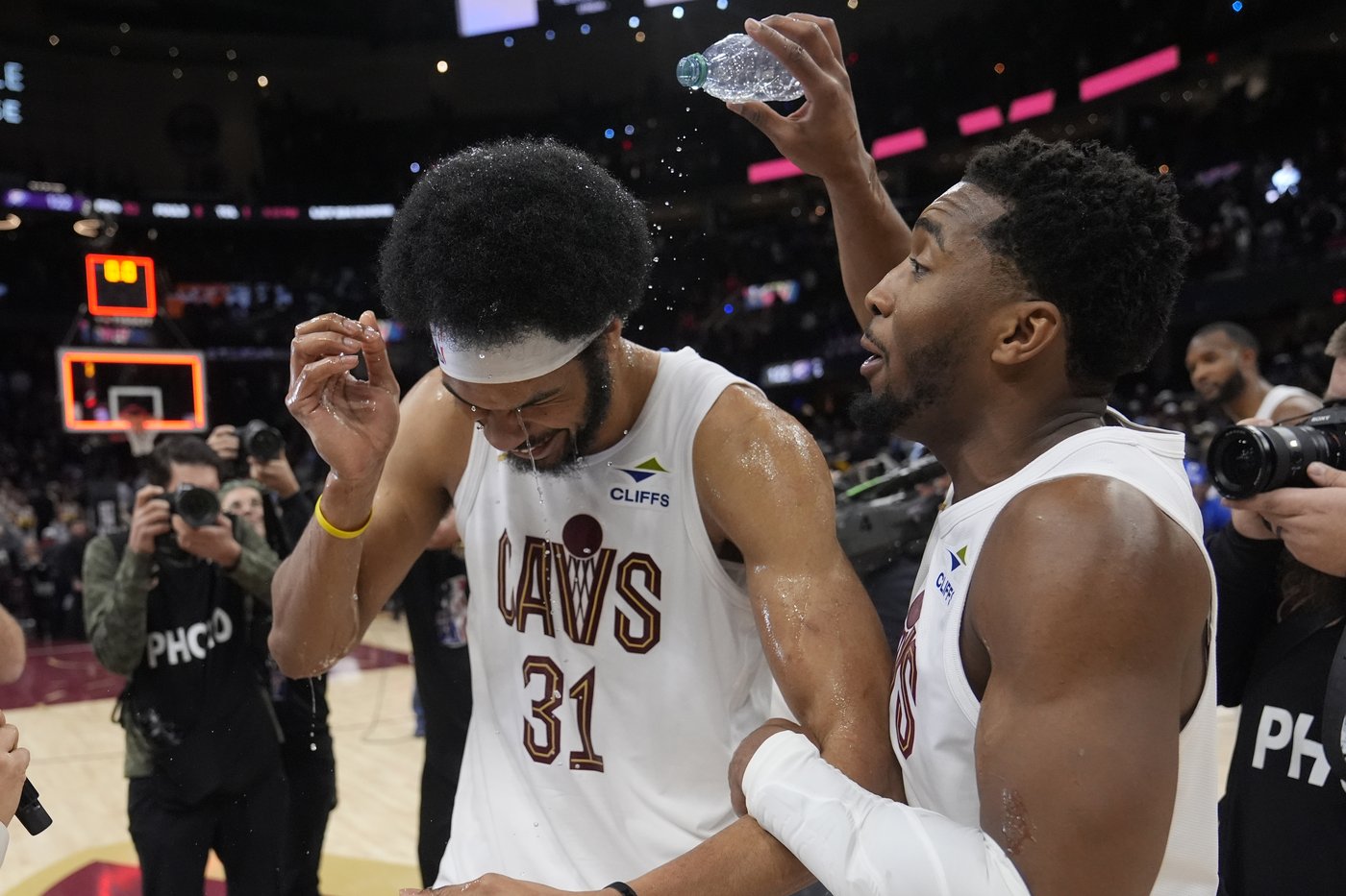 Inside the numbers of Cleveland's 129-122 win over Oklahoma City | iNFOnews.ca Inside the numbers of Cleveland's 129-122 win over Oklahoma City | iNFOnews.ca