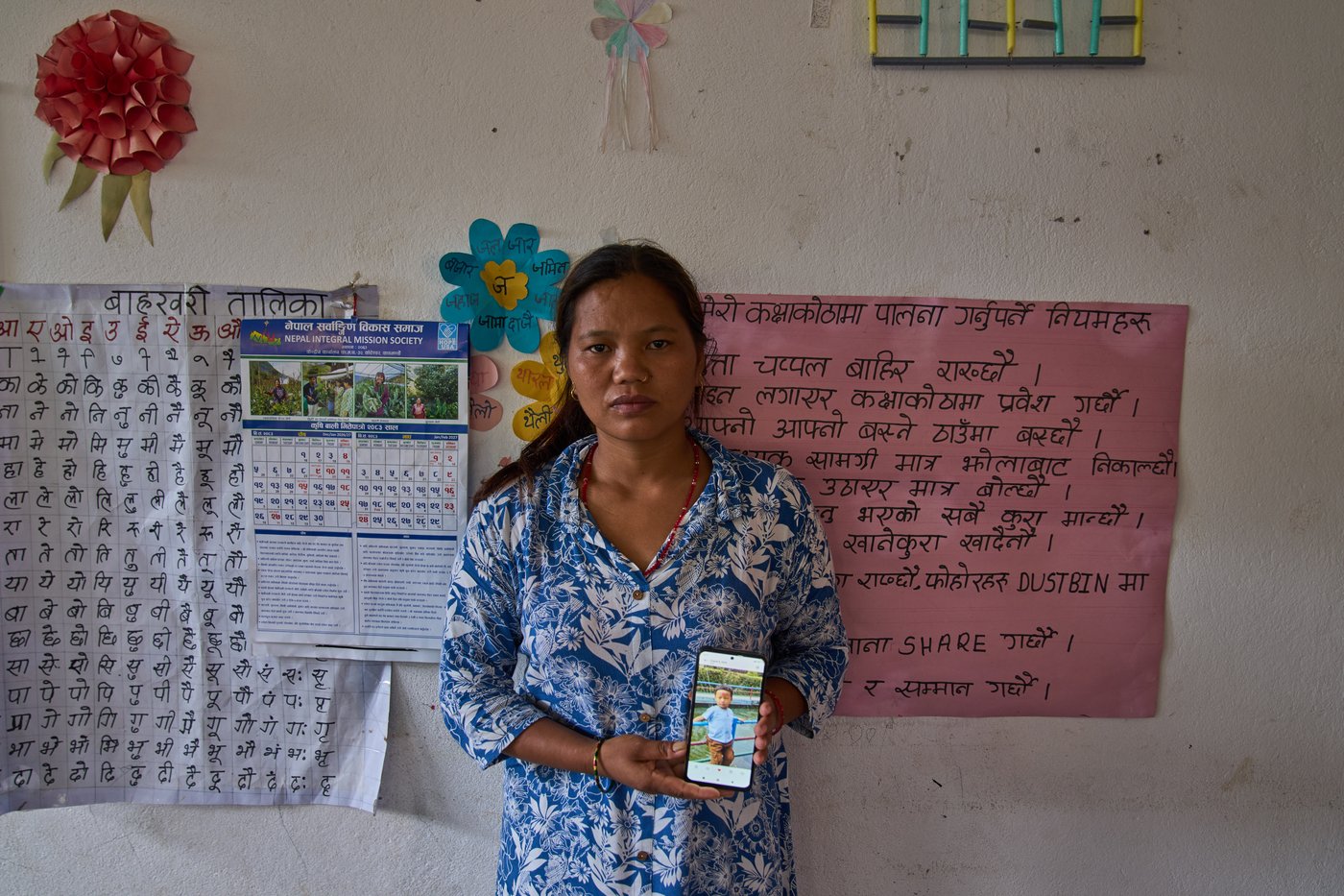 A month after Nepal floods, thousands are still missing and families face a long recovery | iNFOnews.ca