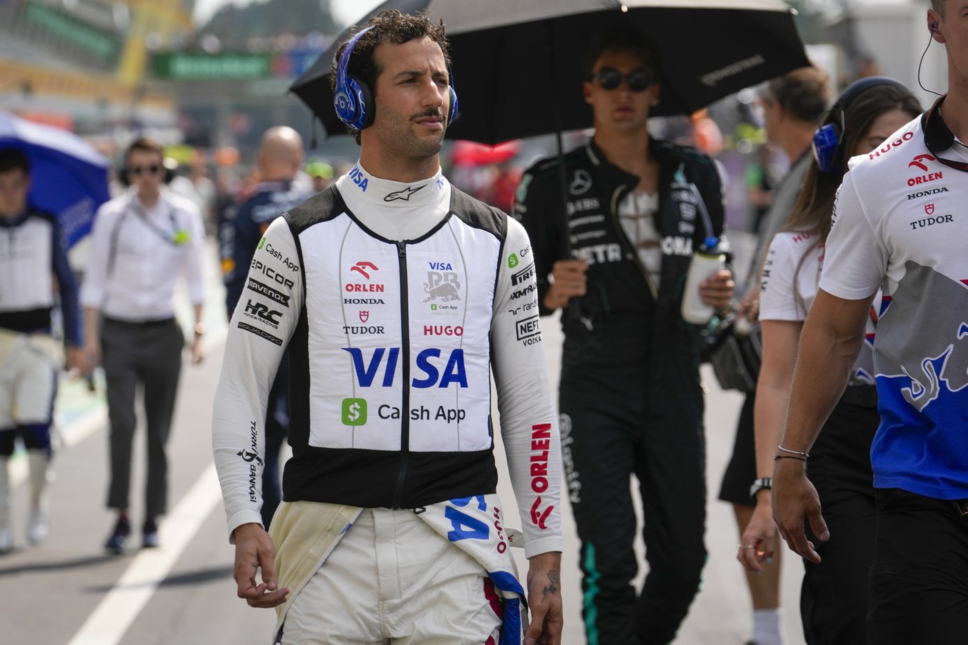 Ricciardo fired by Red Bull and will be immediately replaced by Lawson at sister-team RB | iNFOnews.ca