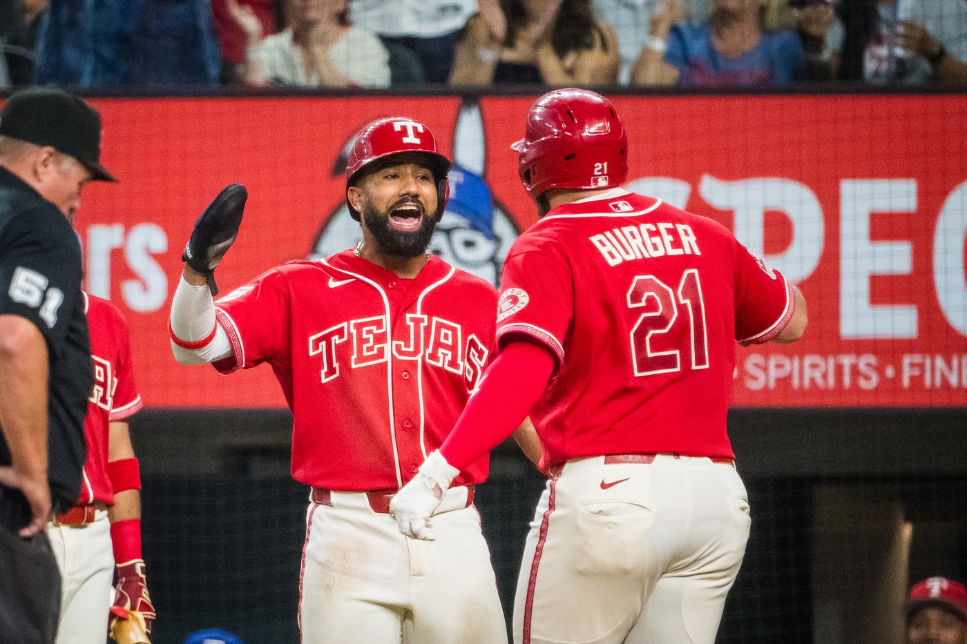Jake Burger's homer, 3 RBI, lead Rangers past Mariners 5-4 to open series between AL West leaders | iNFOnews.ca