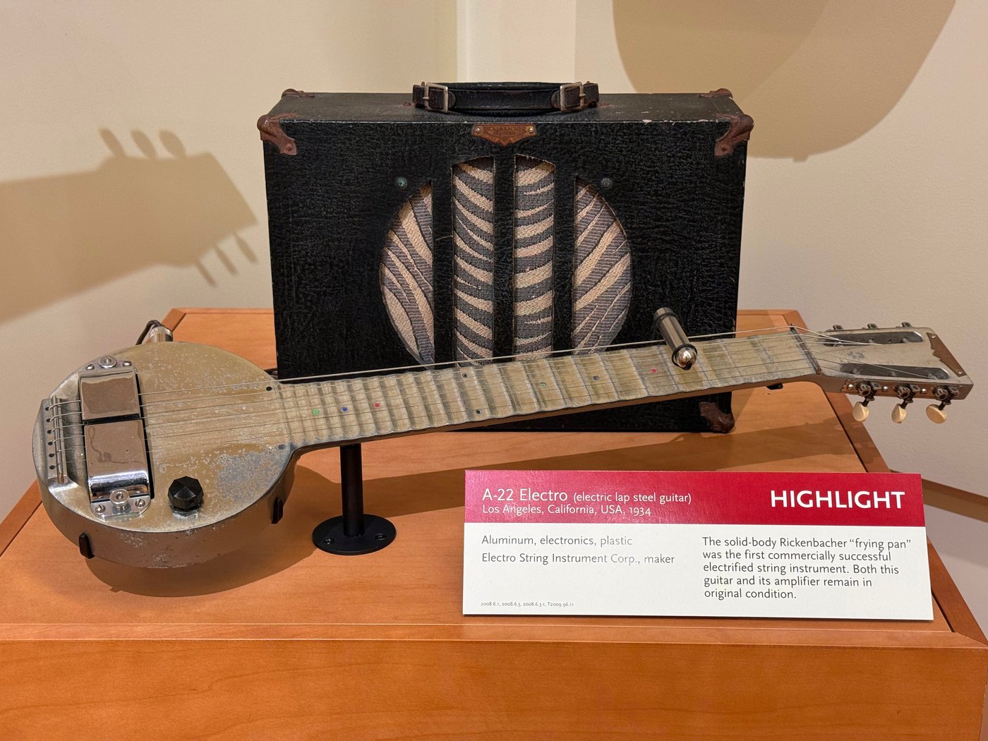 The electric guitar spawned garage bands, rock-god dreams - and generations of popular music | iNFOnews.ca