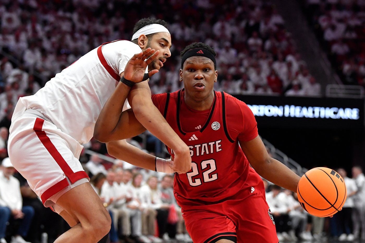 Brown scores 45, sets ACC frosh single-game scoring mark, ties Unseld's record for No. 24 Cardinals | iNFOnews.ca Brown scores 45, sets ACC frosh single-game scoring mark, ties Unseld's record for No. 24 Cardinals | iNFOnews.ca