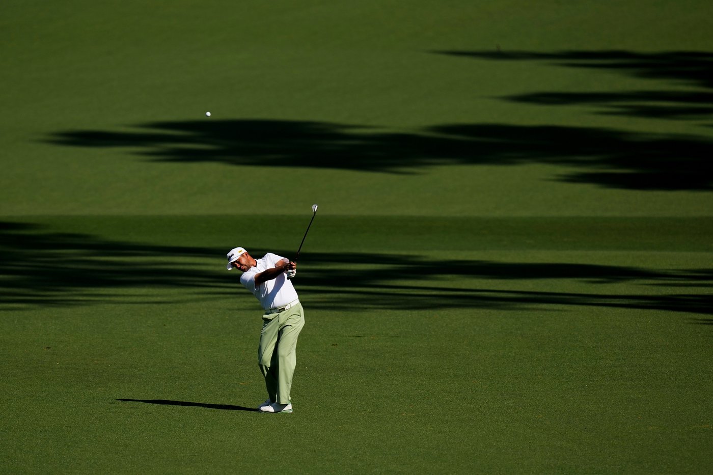 Golf brands race to cash in on Masters week style with Augusta-inspired drops, minus the iconic logo | iNFOnews.ca