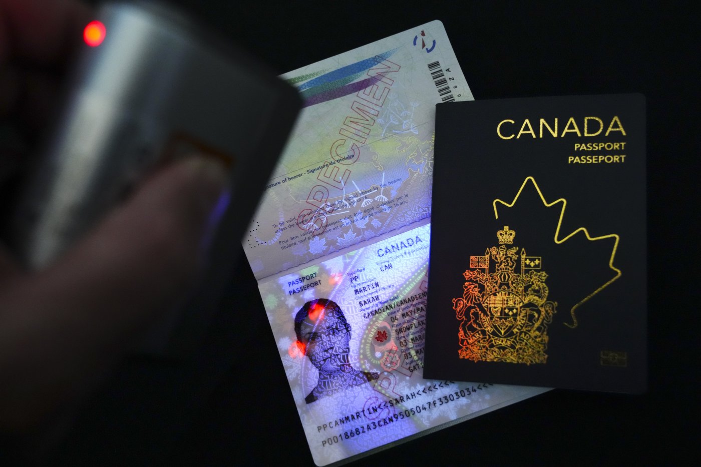 Canadian passport now outpaces U.S. in ranking of visa-free access | iNFOnews.ca Canadian passport now outpaces U.S. in ranking of visa-free access | iNFOnews.ca