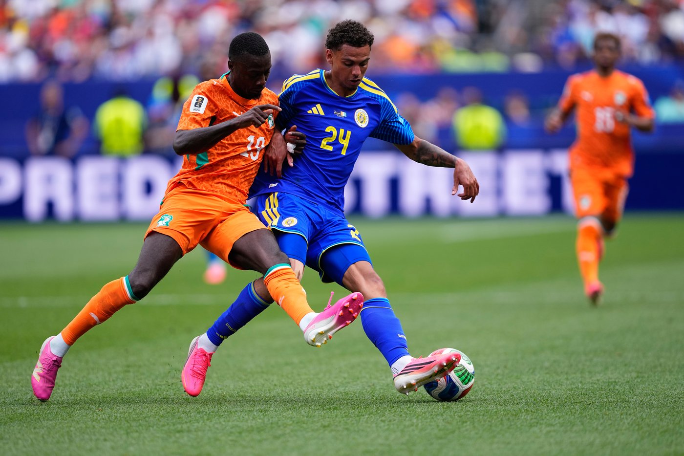 Ivory Coast into World Cup knockout round for 1st time as Pépé scores twice in 2-0 win over Curaçao | iNFOnews.ca