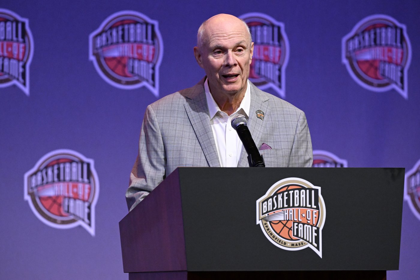 Carter soared quickly and Billups started slowly, but there's more than one road to the Hall of Fame | iNFOnews.ca