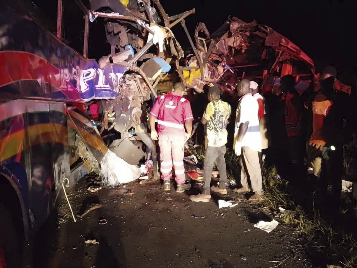 Crash of buses and other vehicles in western Uganda kills 46 people | iNFOnews.ca Crash of buses and other vehicles in western Uganda kills 46 people | iNFOnews.ca