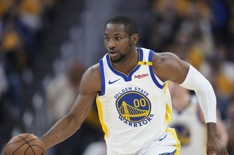 Kuminga reaches 2-year deal with Warriors, ending contract stalemate, AP source says | iNFOnews.ca