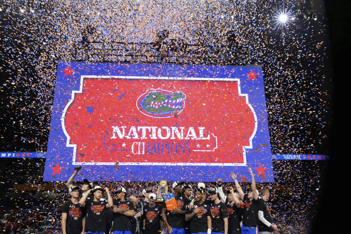 Walter Clayton Jr.'s defensive stop gives Florida its 3rd national title with 65-63 win over Houston | iNFOnews.ca