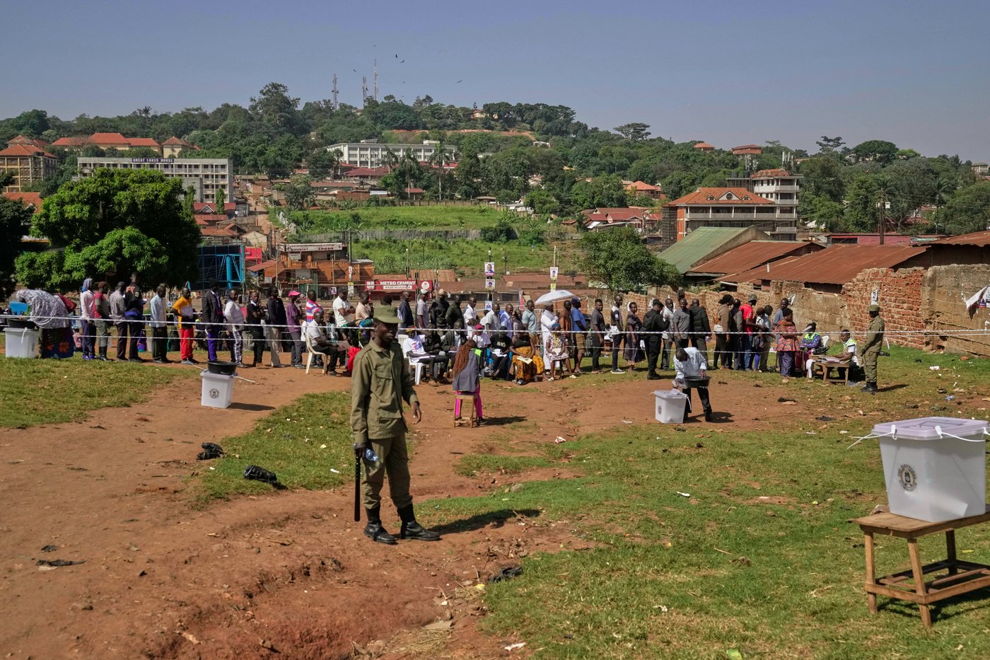 Uganda's president leads in tense election marred by internet shutdown and voting interference | iNFOnews.ca Uganda's president leads in tense election marred by internet shutdown and voting interference | iNFOnews.ca