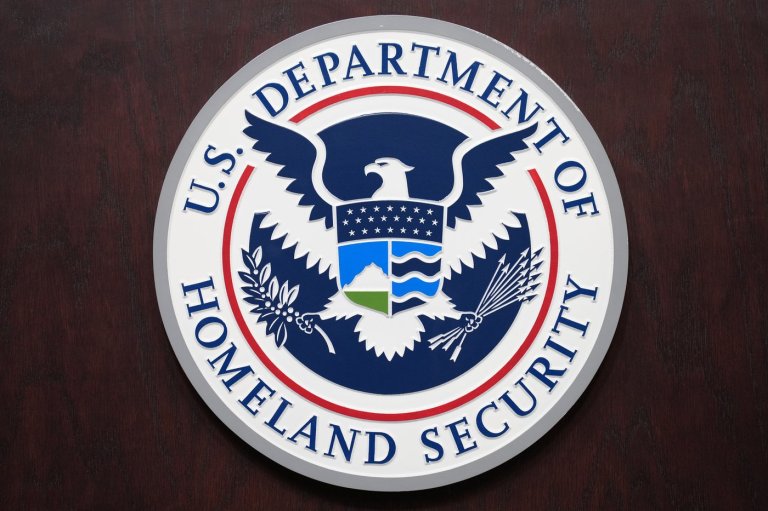 Homeland Security grants temporary deportation reprieve for more than 100K Ukrainians and Sudanese | iNFOnews.ca