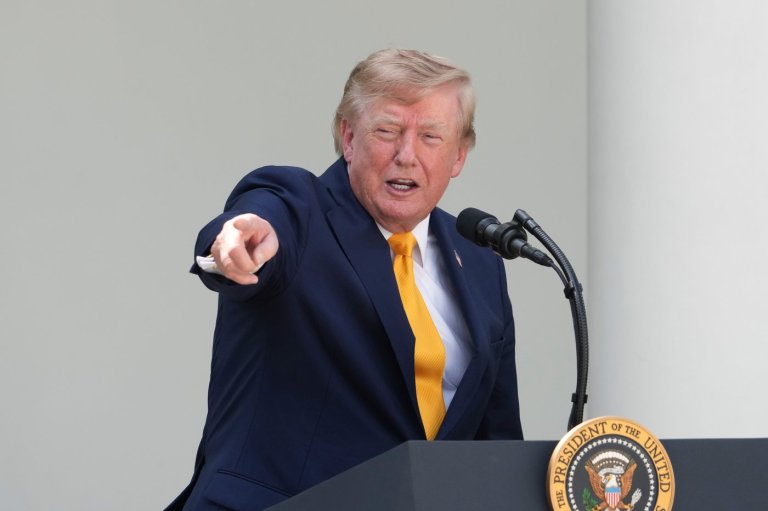 Trump threatens to change name of Lake Ontario to 'Lake America' | iNFOnews.ca