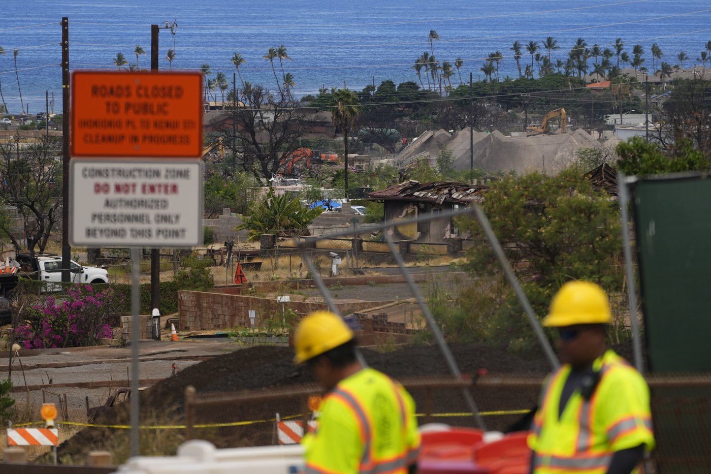 50 trucks will spend 5 months transporting Lahaina wildfire debris to a Maui landfill | iNFOnews.ca