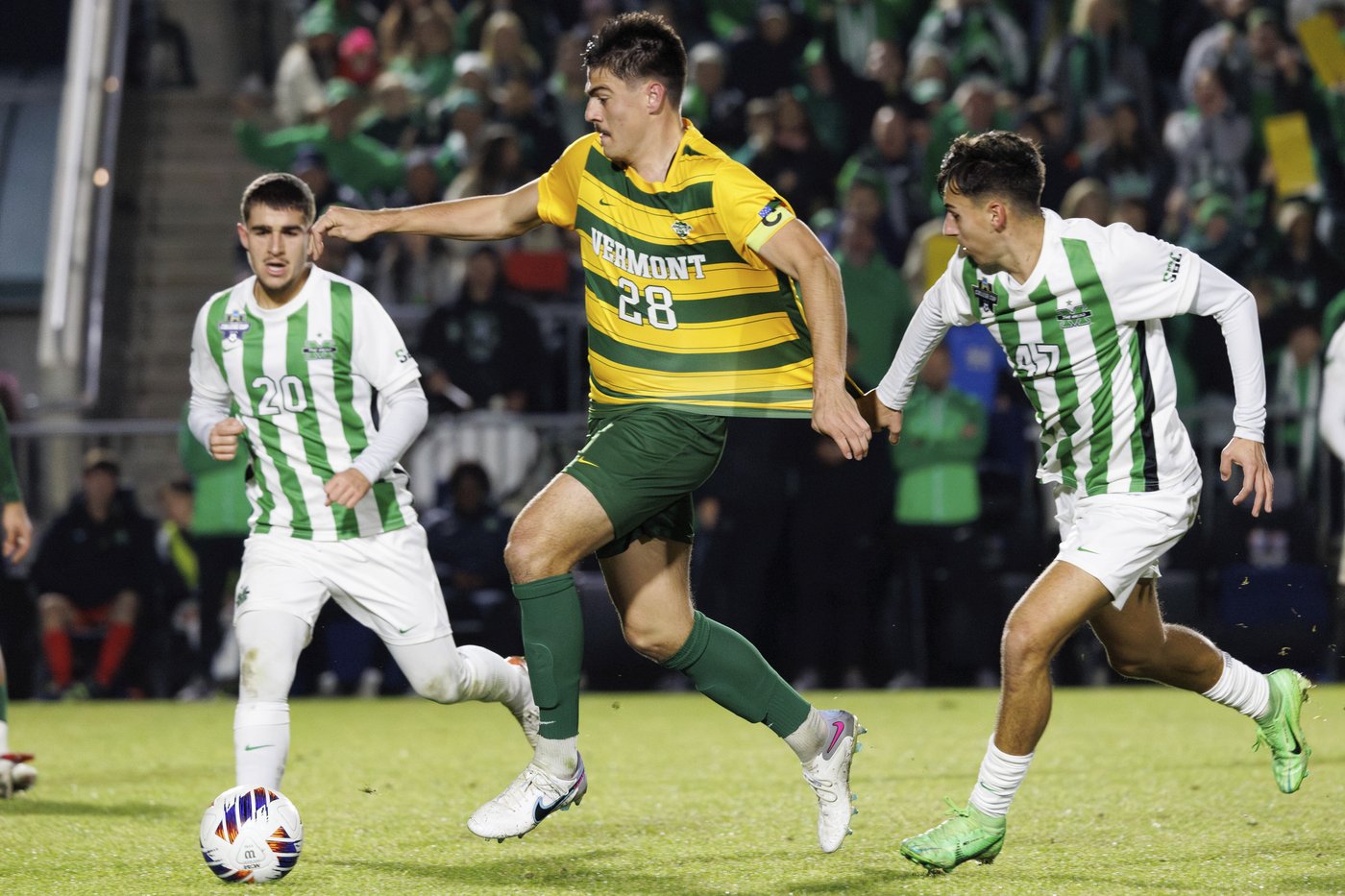Vermont claims the program's first national championship on Maximilian Kissel's overtime goal | iNFOnews.ca