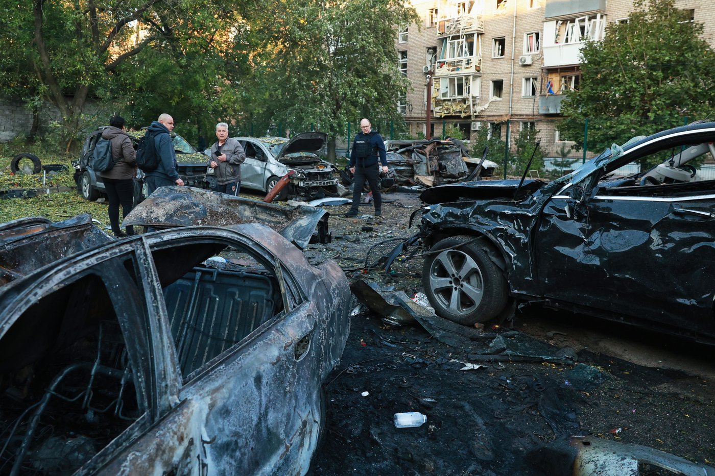 Russian strikes across Ukraine kill 3 people as Kyiv struggles to counter escalating attacks | iNFOnews.ca Russian strikes across Ukraine kill 3 people as Kyiv struggles to counter escalating attacks | iNFOnews.ca