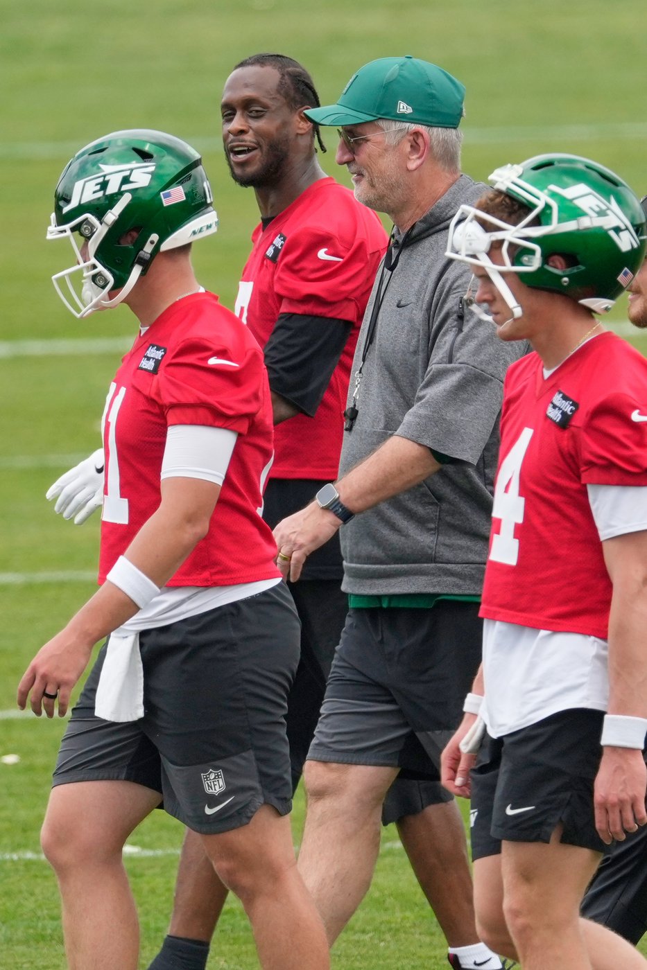 Jets offensive coordinator Frank Reich raves about QB Geno Smith's 'elite' football mind | iNFOnews.ca Jets offensive coordinator Frank Reich raves about QB Geno Smith's 'elite' football mind | iNFOnews.ca