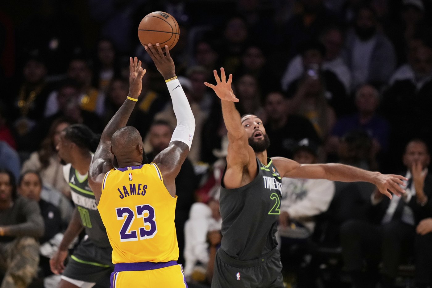Rudy Gobert dominates small-ball Lakers and the Timberwolves advance with a 103-96 win in Game 5 | iNFOnews.ca Rudy Gobert dominates small-ball Lakers and the Timberwolves advance with a 103-96 win in Game 5 | iNFOnews.ca